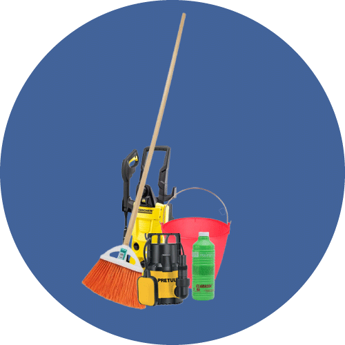 Equipos y herramientas de un servicio amateur de lavado de depósitos de agua
