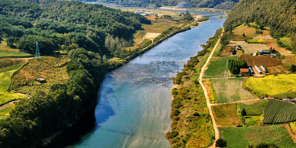 destino final del agua de los ríos