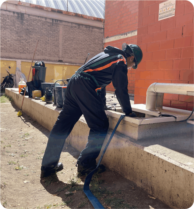 Lavado de cisternas en Iztacalco