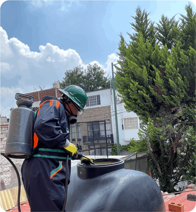 Lavado de tinacos y cisternas en Miguel Hidalgo