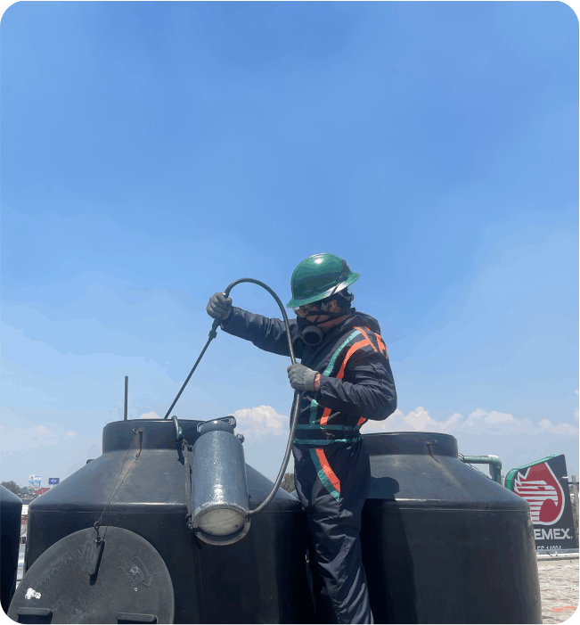 Lavado de tinacos en Cuajimalpa