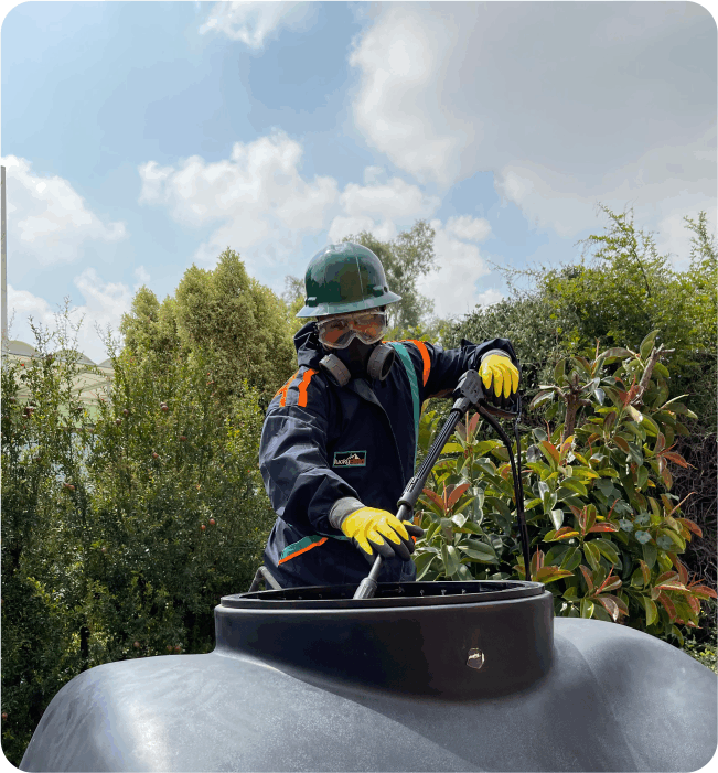 Limpieza de tinacos en Miguel Hidalgo