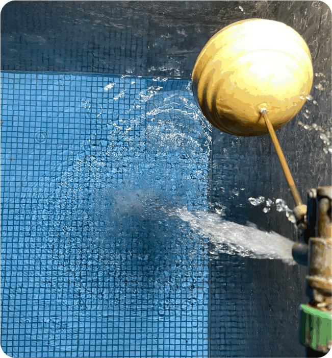 Llenado de agua después del lavado de cisternas en Nezahualcoyótl