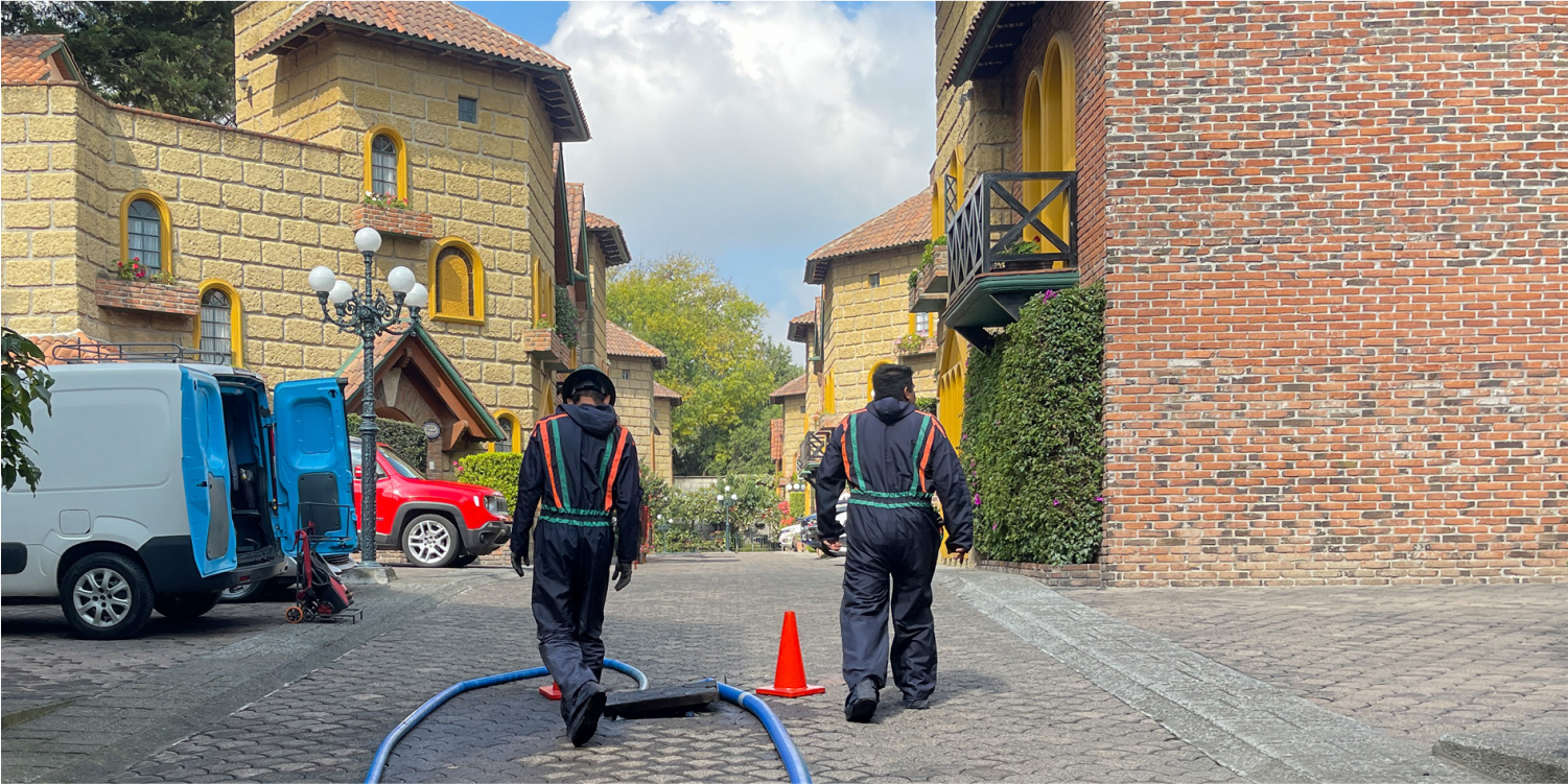 Técnicos concluyen el lavado de cisternas y tinacos en Nicolás Romero