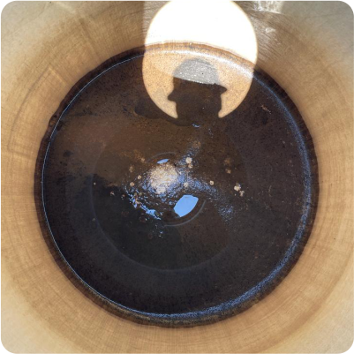 Tinaco sucio y con residuos antes del lavado de tinacos en CDMX y EDOMEX